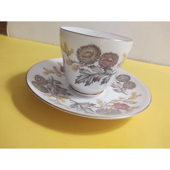 WEDGWOOD TEA CUP AND SAUCER - "LICHFIELD" - BONE CHINA - ENGLAND - Picture 3 of 11